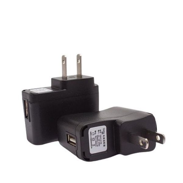 Cóc Sạc Đen Có Led