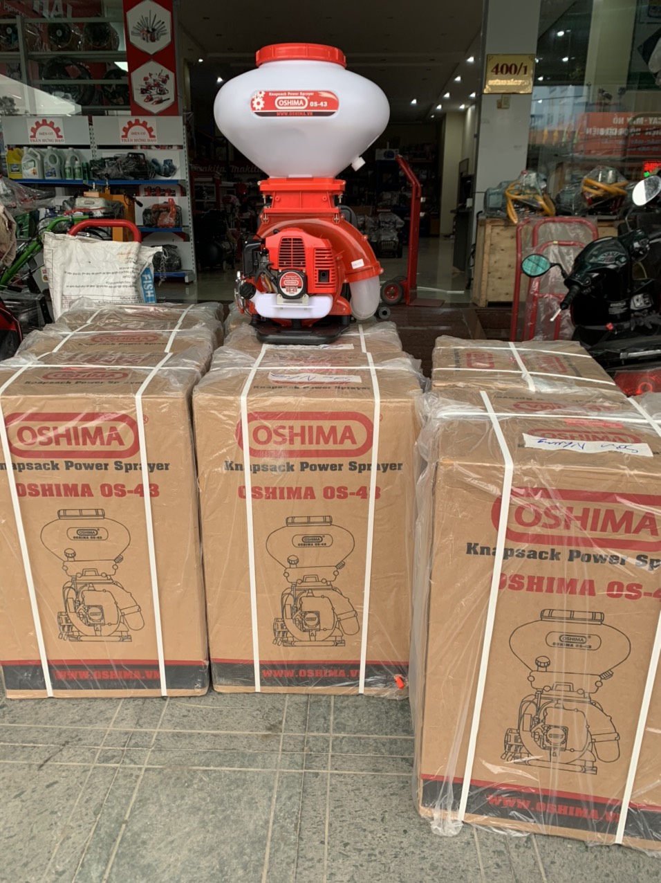 Bình Phun Xịt Xạ Phân 26L Oshima OS 43