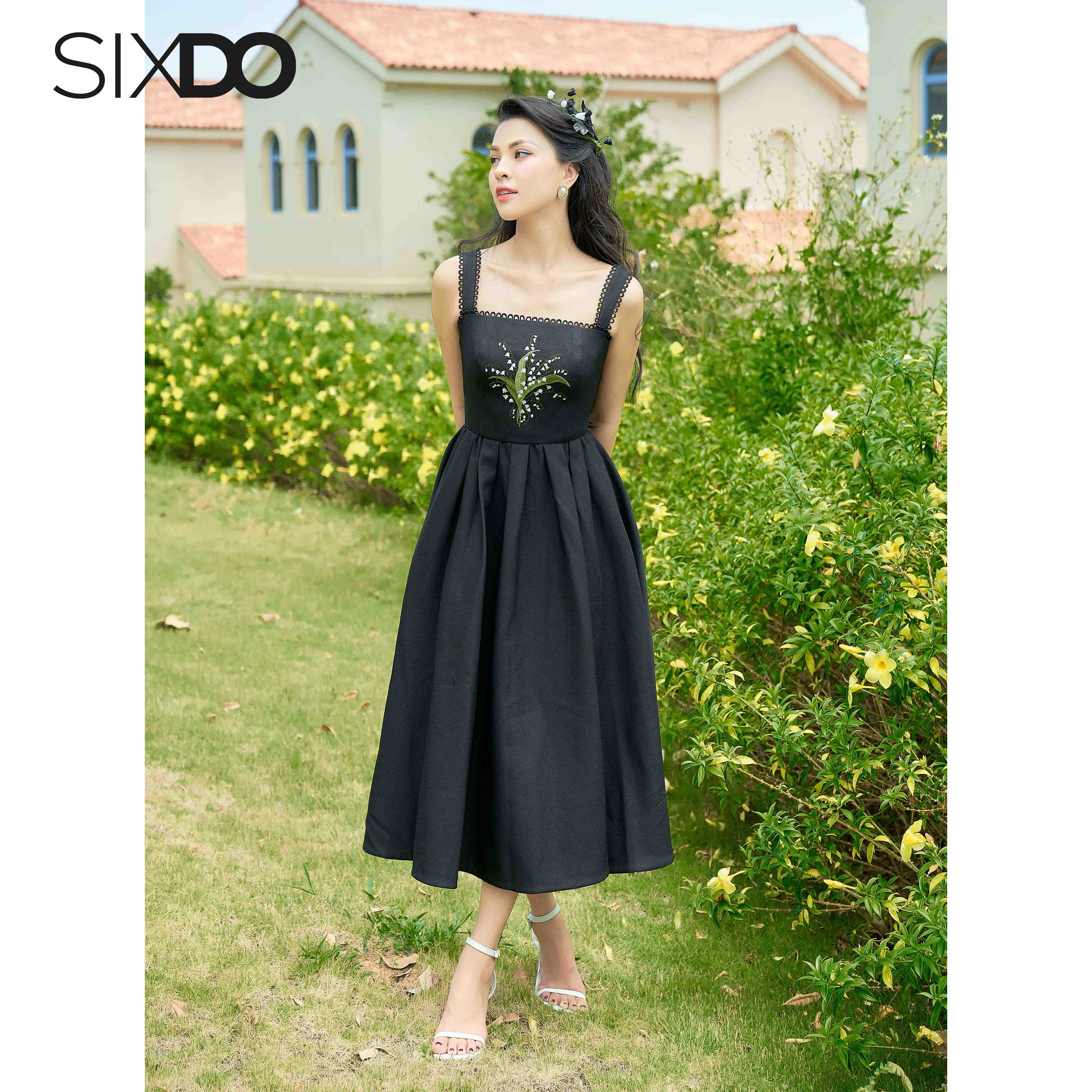 Đầm thô đen dáng xòe thêu hoa SIXDO (Black Midi Raw Dress With Embroidered Flower) (chưa kèm áo)