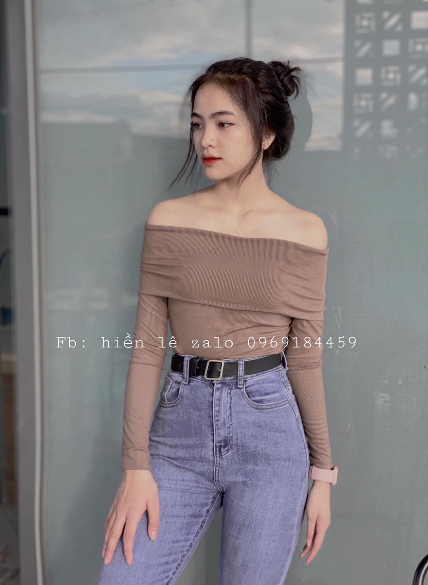 Áo Bẹt Vai Gân Tay Dài