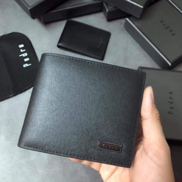 Ví nam Pedro đen vân xước