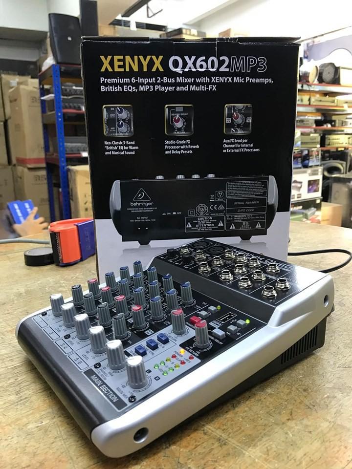 BÀN MIXER BEHRINGER QX602MP3