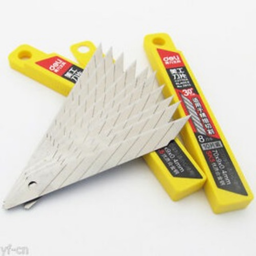 Combo 3Tép 10 Lưỡi dao rọc giấy 30 độ Deli 2015