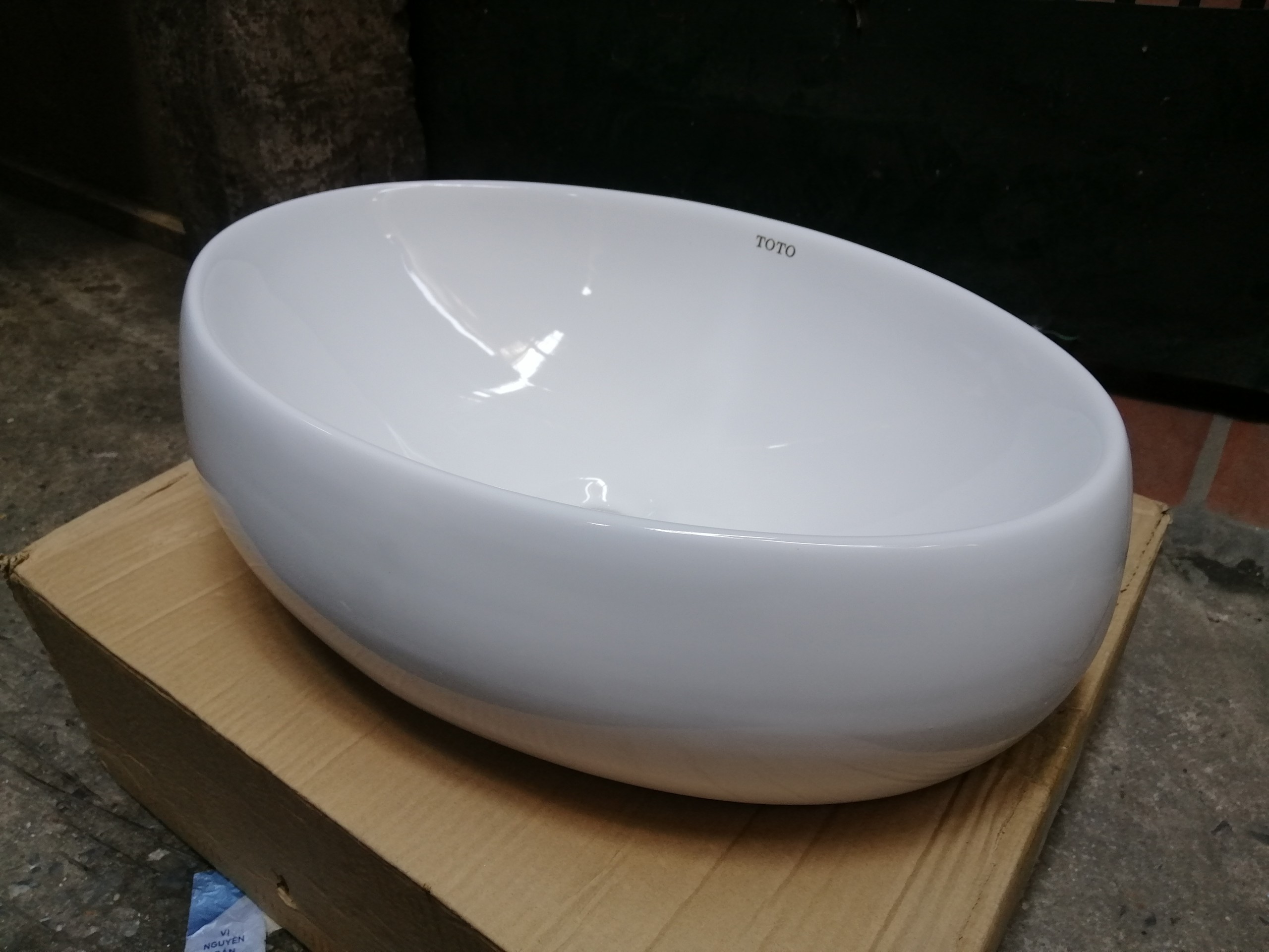Chậu lavabo đặt bàn 5009