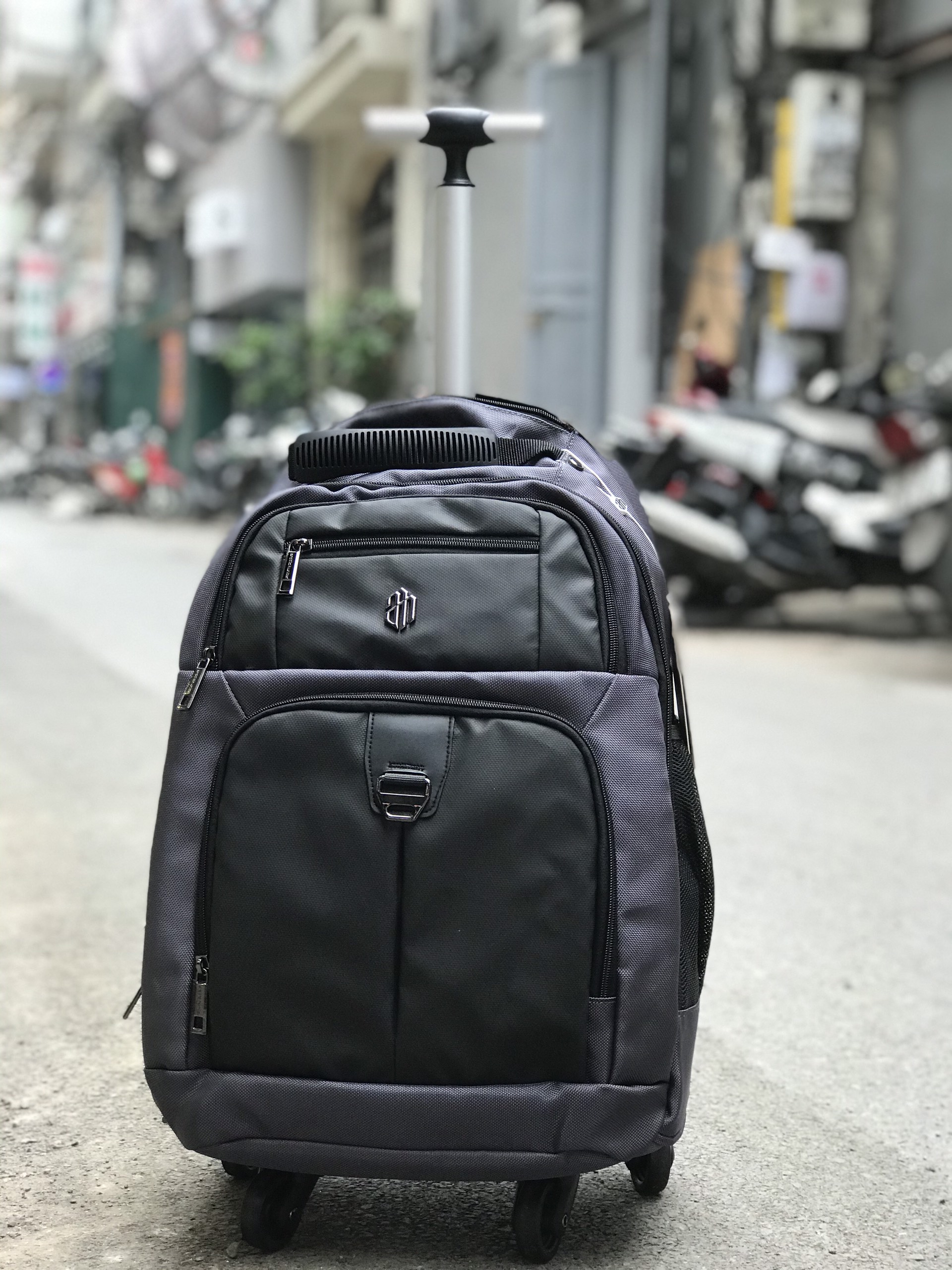 Balo cần kéo du lịch ARCTIC HUNTER AH885