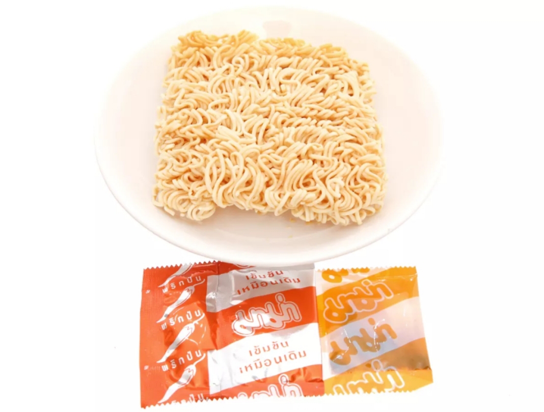 Lốc 6 Ly Mì Thịt Bằm Mama Thái Lan