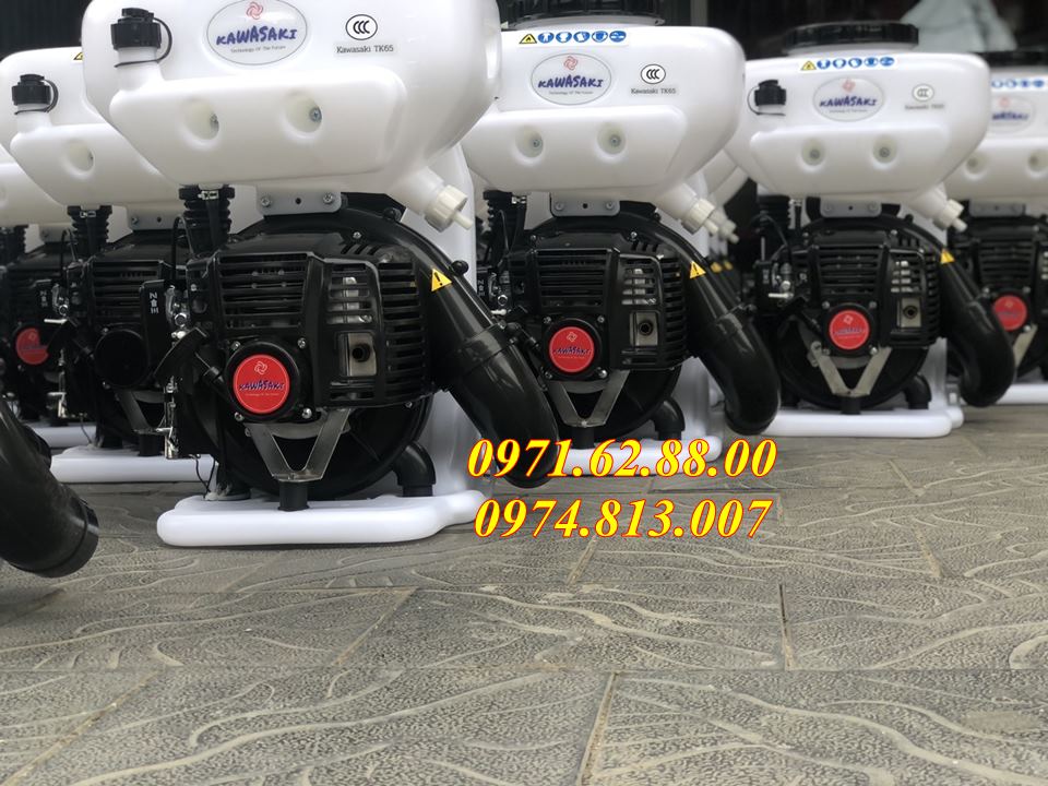 Máy xạ phân Kawasaki TK65 chuẩn Nhật