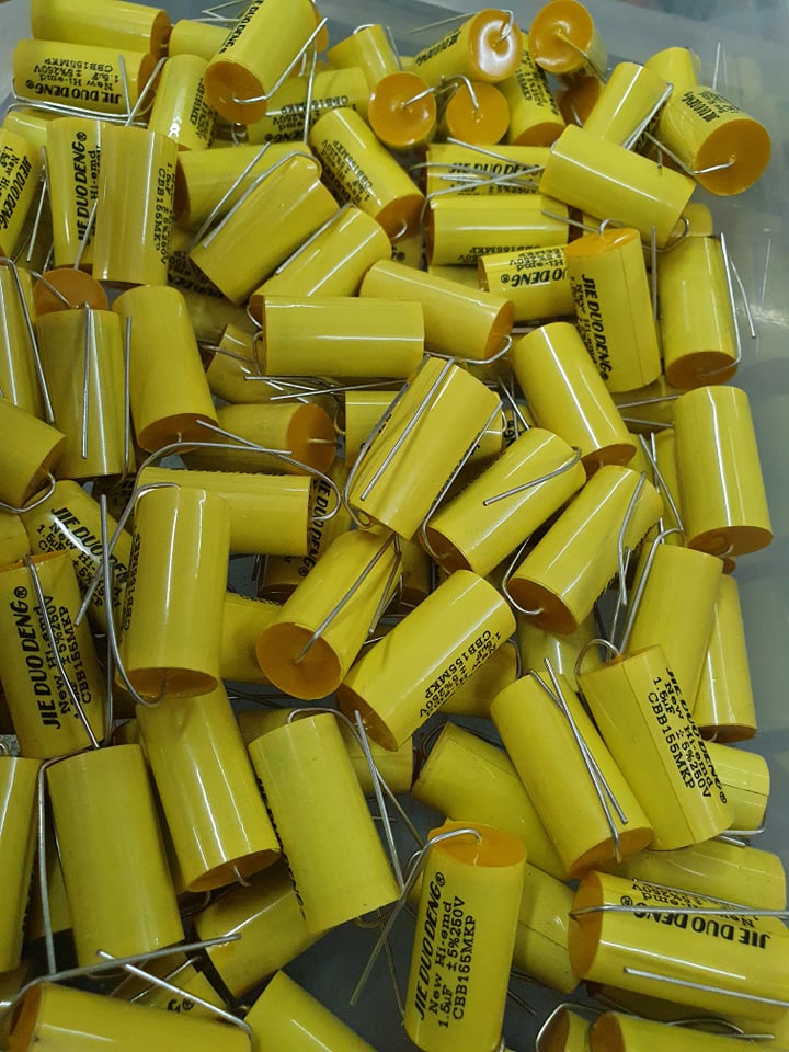 tụ phân tân 1,5uf_250 gia ban 10 con