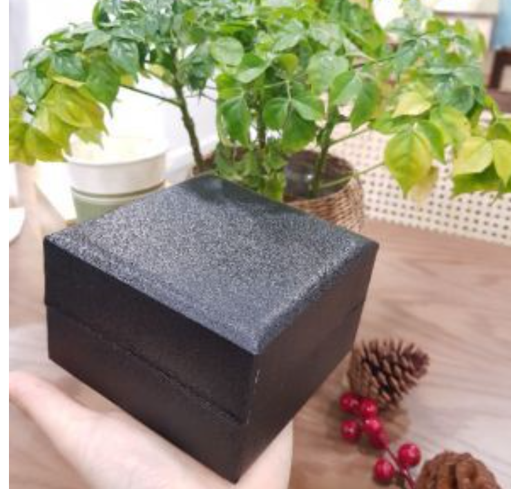 Hộp đựng đồng hồ