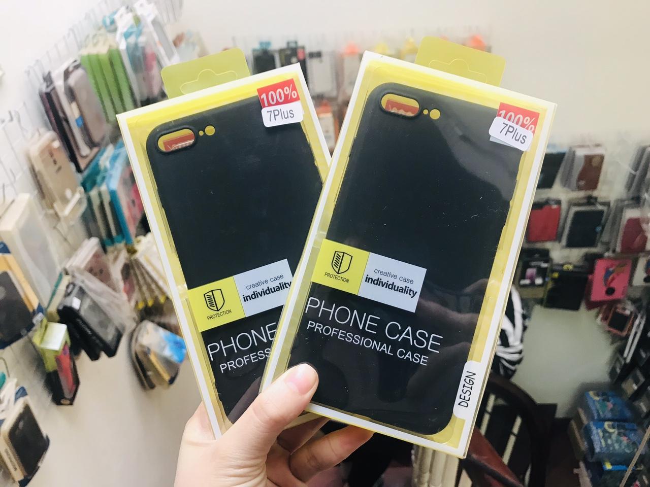 Ốp lưng iphone 7/8 plus dẻo đen silicon