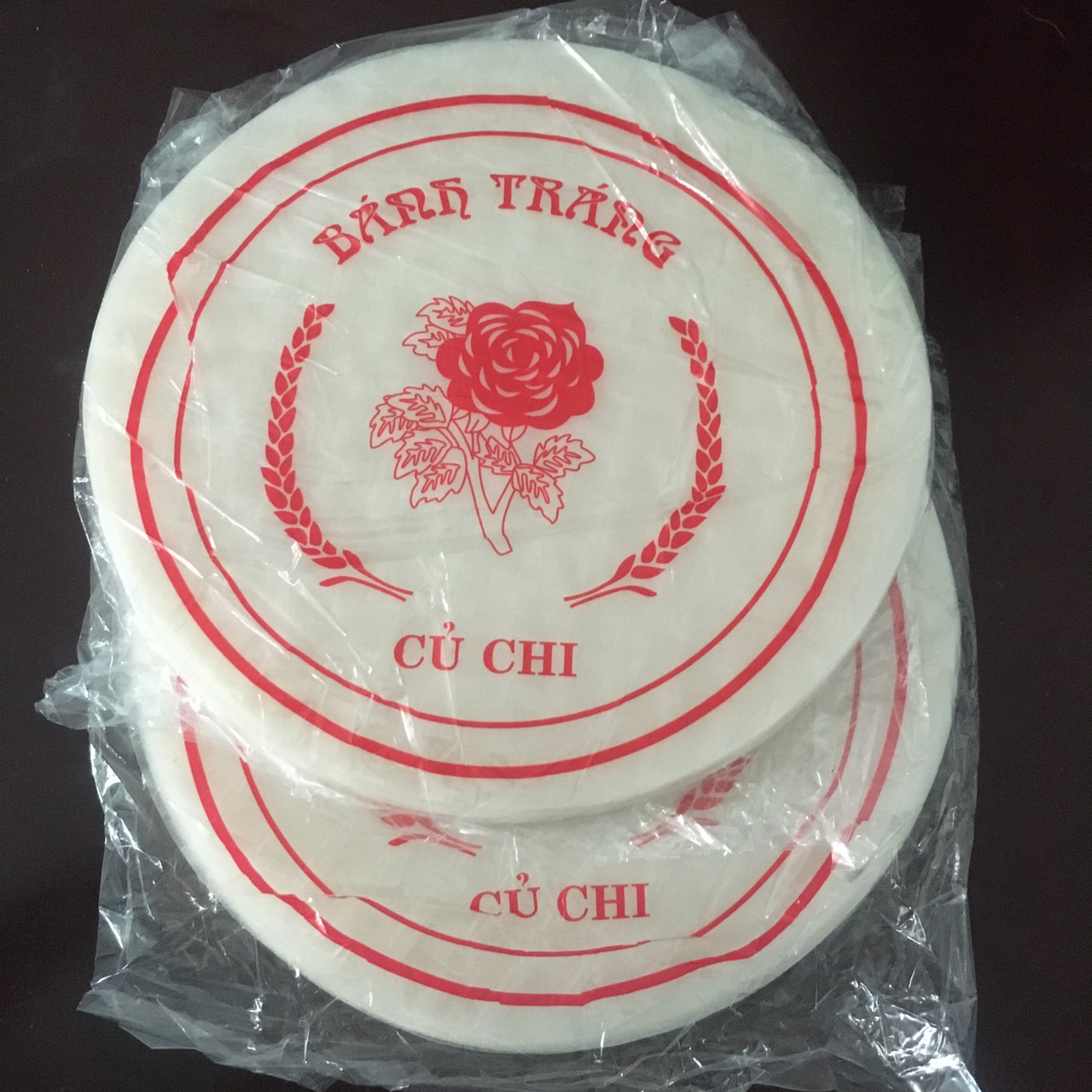 Bánh tráng cuốn chả giò