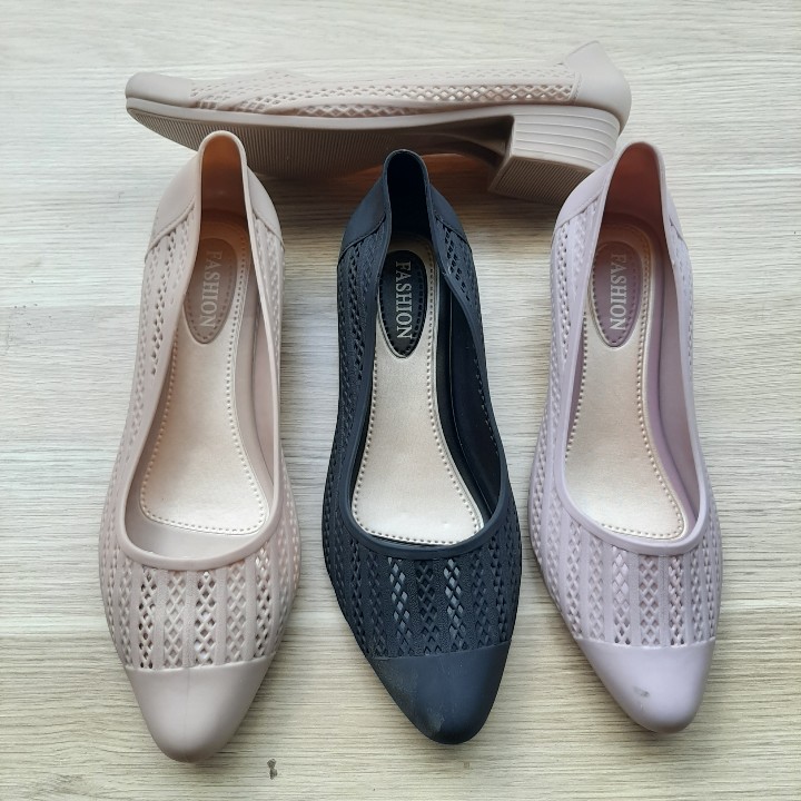 [HCM]GIÀY NHỰA NỮ ĐI MƯA CAO 3CM