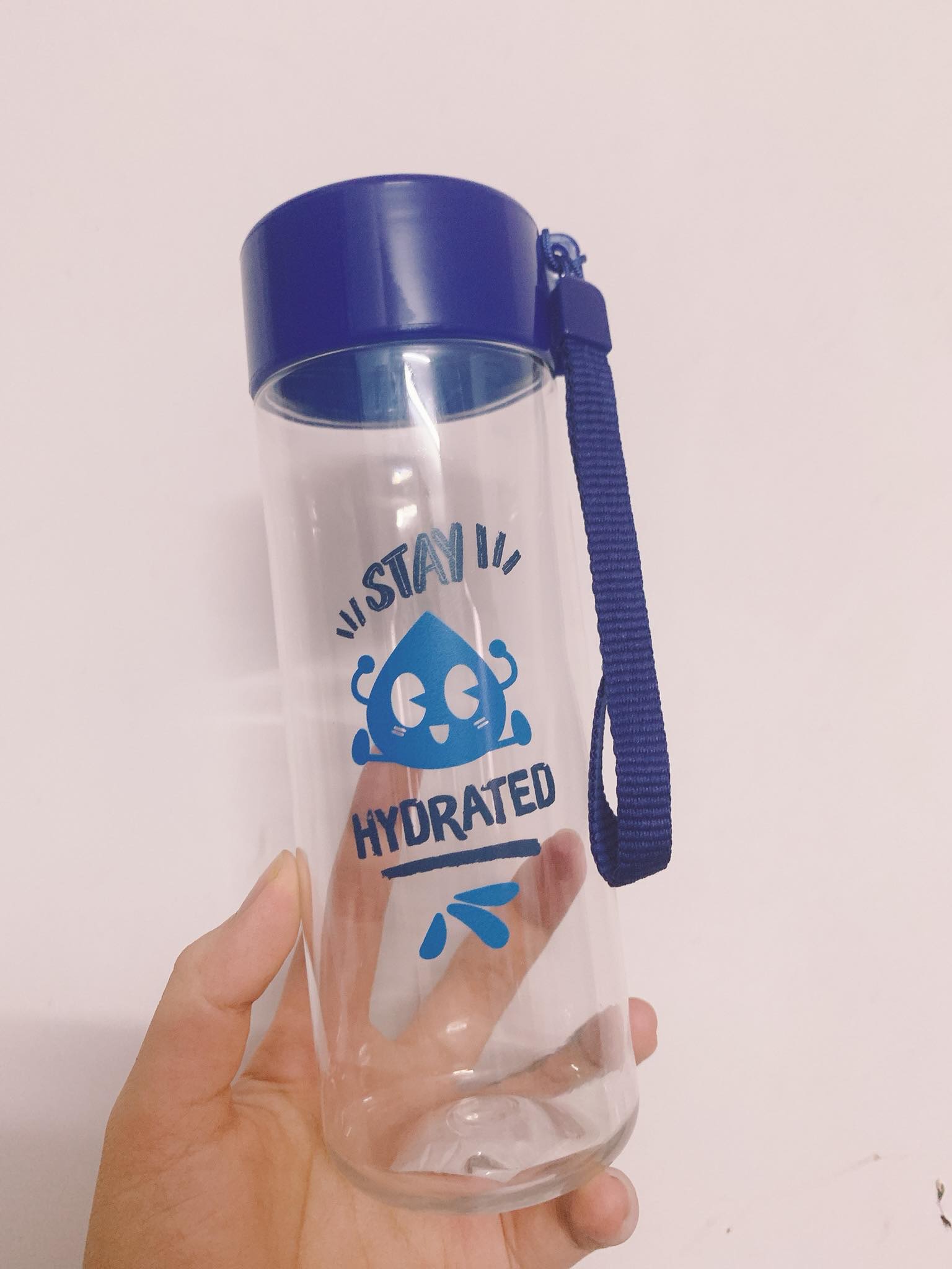 BÌNH NƯỚC NHỰA 700ml