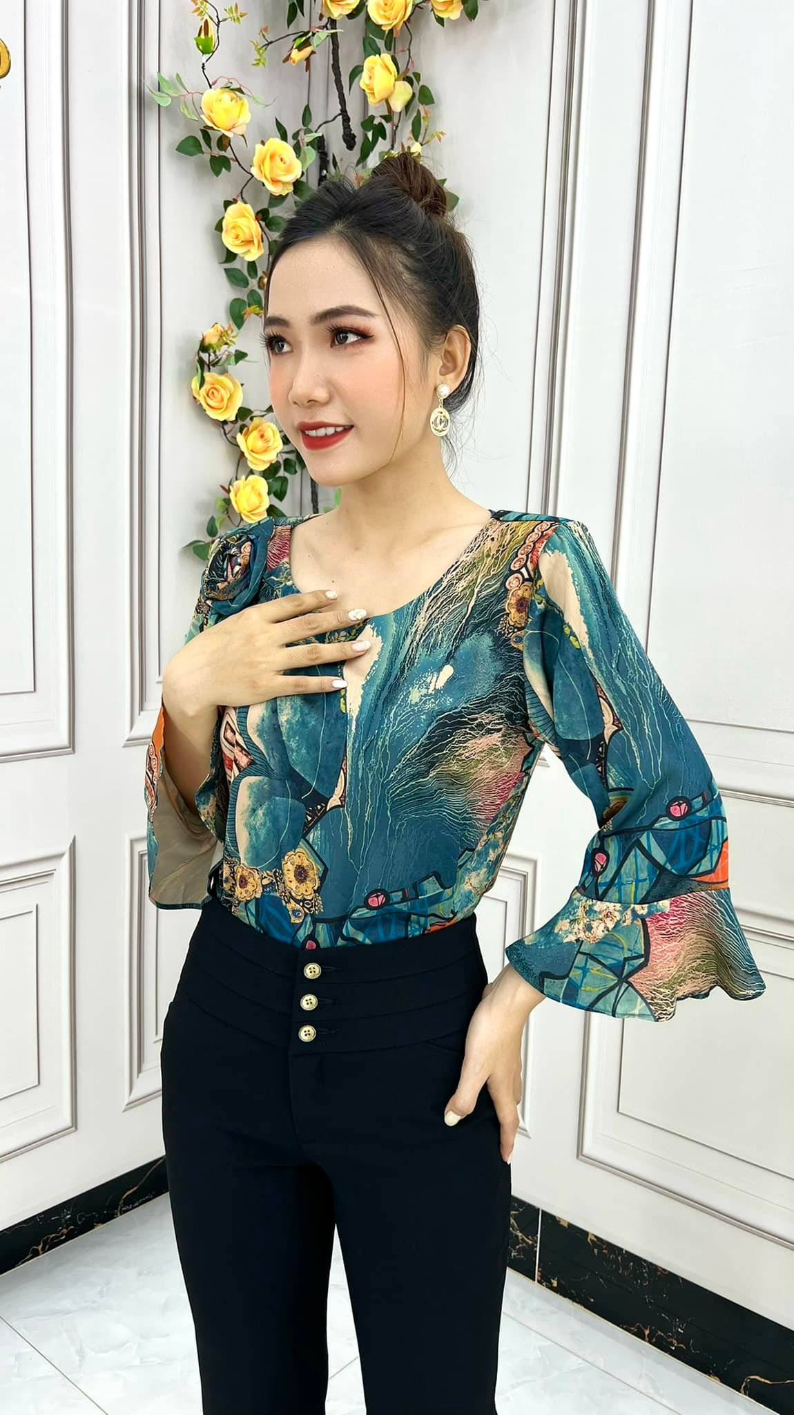 Áo Lụa 3D Họa Tiết Thiết Kế Cao Cấp
