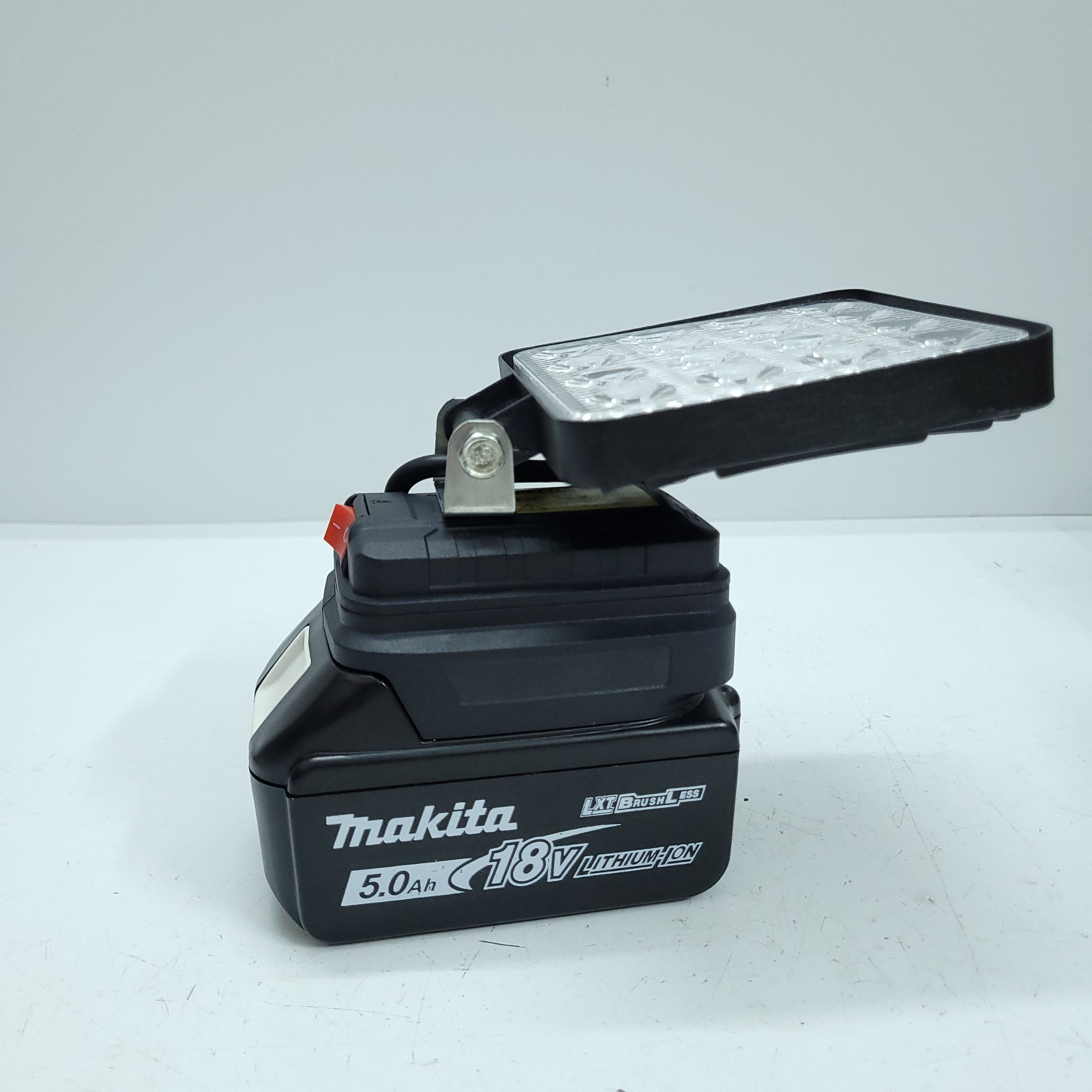 Đèn pha led dùng pin MAKITA sử dụng pin máy công cụ cầm tay 18-20v - Bóng led bi cầu