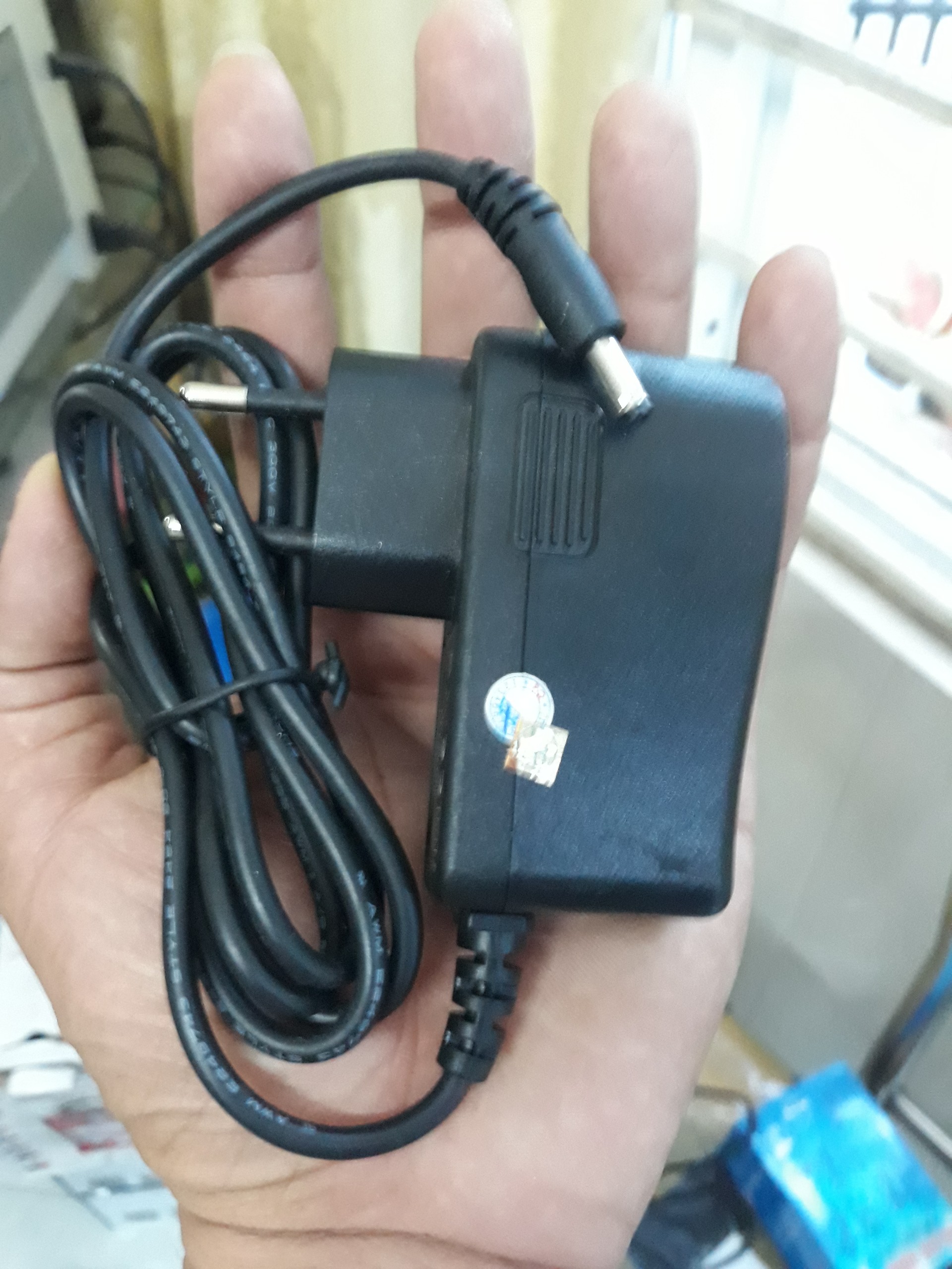 Nguồn Sạc Loa 9V - 1.5A Cho Loa Daile S8