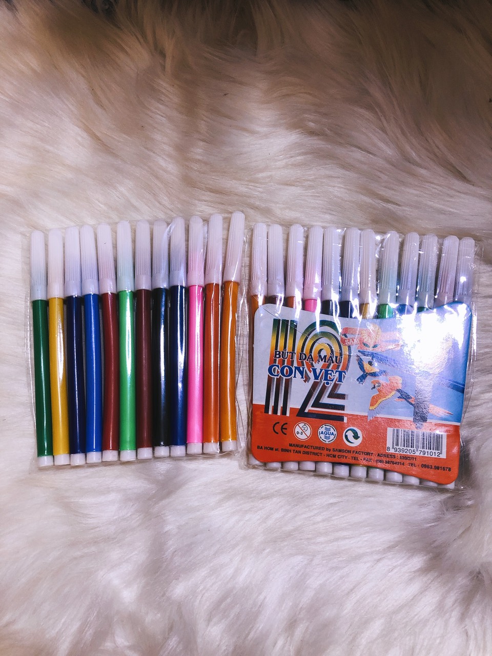 bút dạ màu con vẹt 1 bộ 12 cây ( 12 màu )