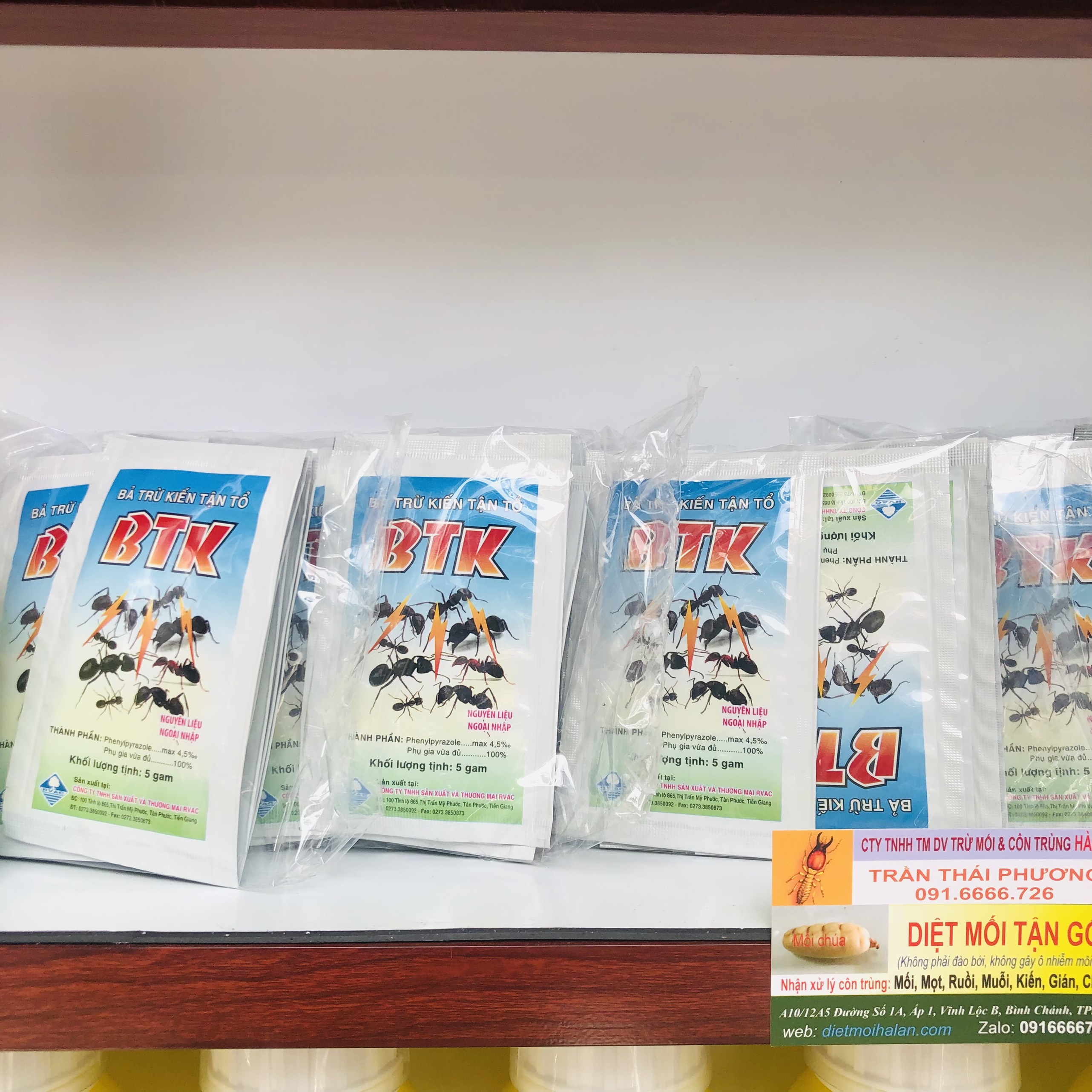 Thuốc diệt Kiến BTK ( Combo 10 gói 5g )