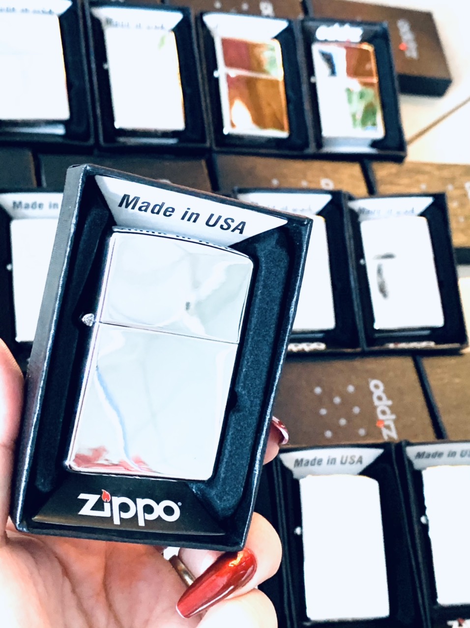 Bật Lửa Zippo USA Trơn