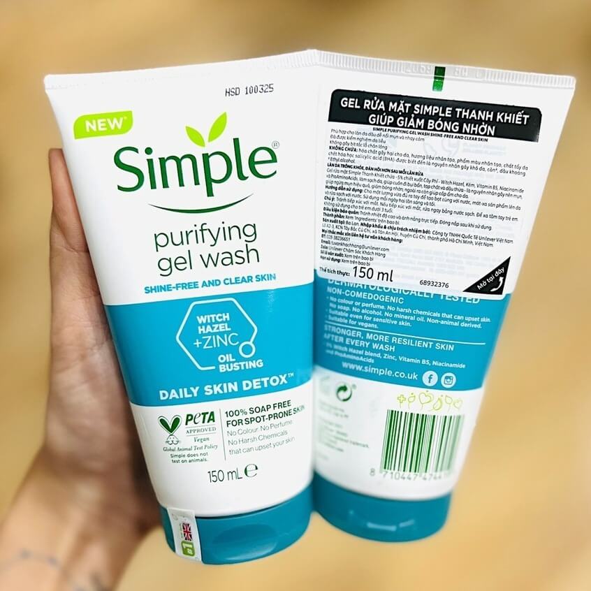 [ rửa sạch mọi bụi bẩn ] Sữa rửa mặt dạng gel Simple Refreshing 150ml [ mẫu mới ]