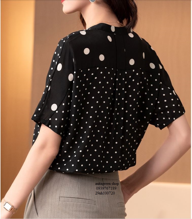 nh100720-ÁO SƠ MI NỮ CHẤM BI TA NGẮN