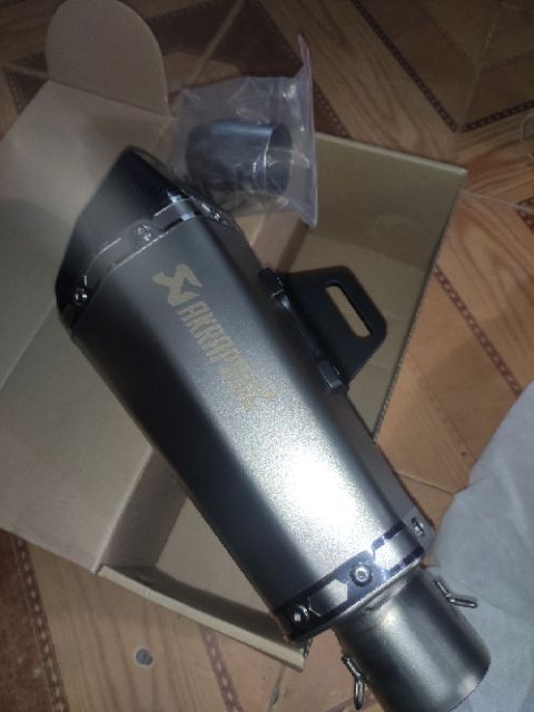 Pô Akrapovic đùi gà cao cấp [MÀU XÁM BẠC,ĐEN, TITAN]