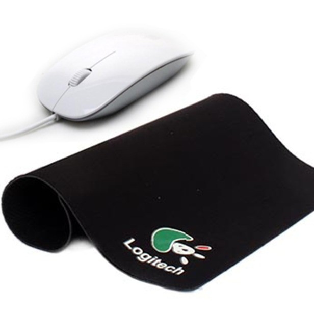 Lót chuột, bàn di chuột Logitech size18x20cm, bám chuột