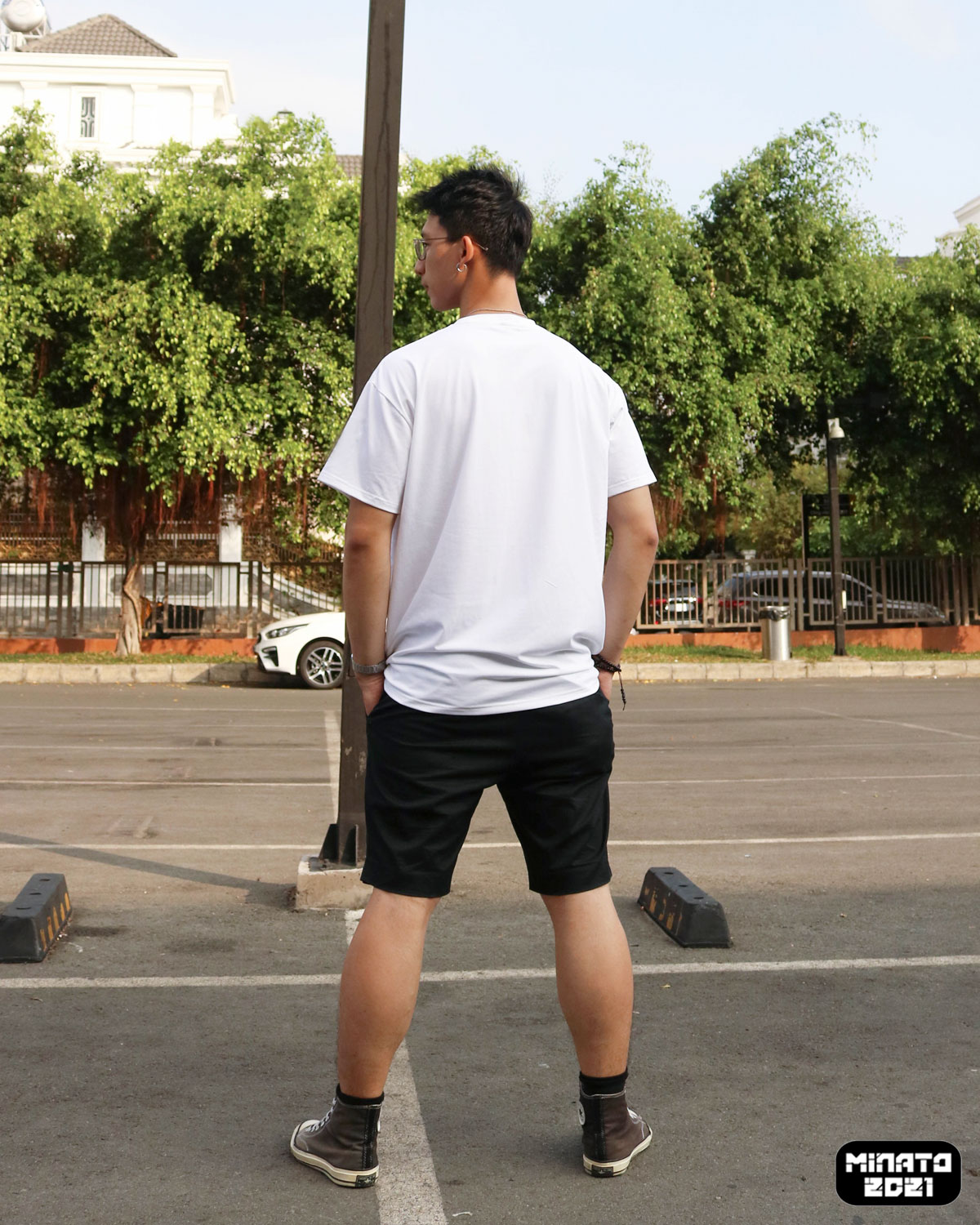 Áo Thun Unisex Minato Basic Tee Phông Trơn Nam Nữ 2021
