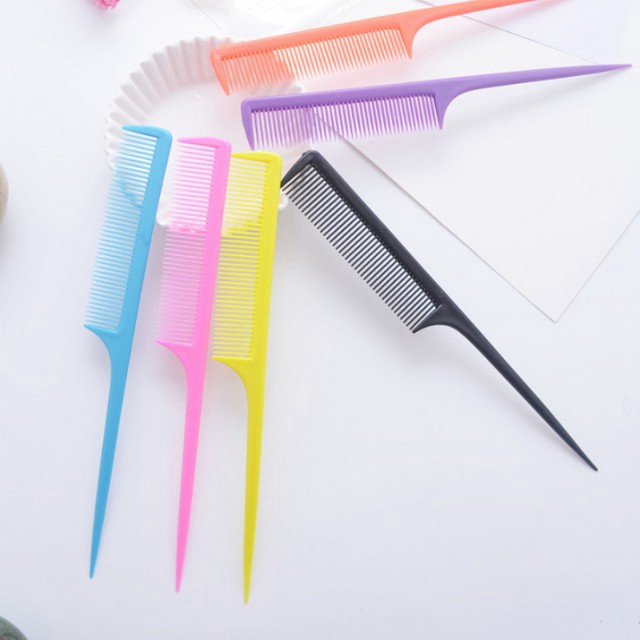 (1 cây) Lược đuôi nhọn chia tóc rẻ ngôi tóc (21cm x 2.5cm)