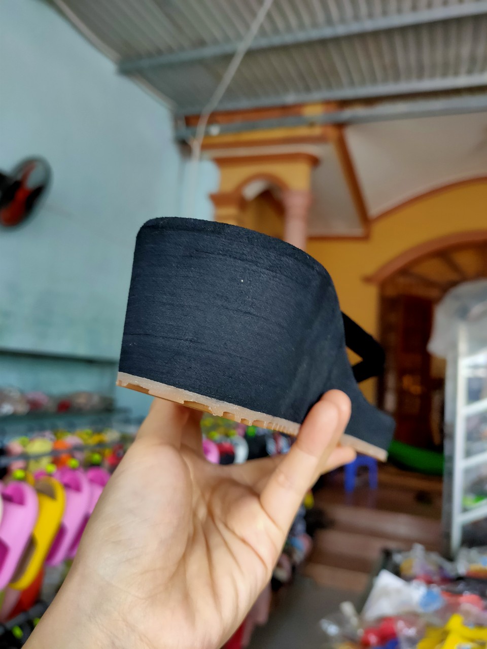 [Hàng cao cấp]Dép nữ cao quai kẹp nhung đế chống trơn màu đen cao 3- 5-7 phân Hải Anh