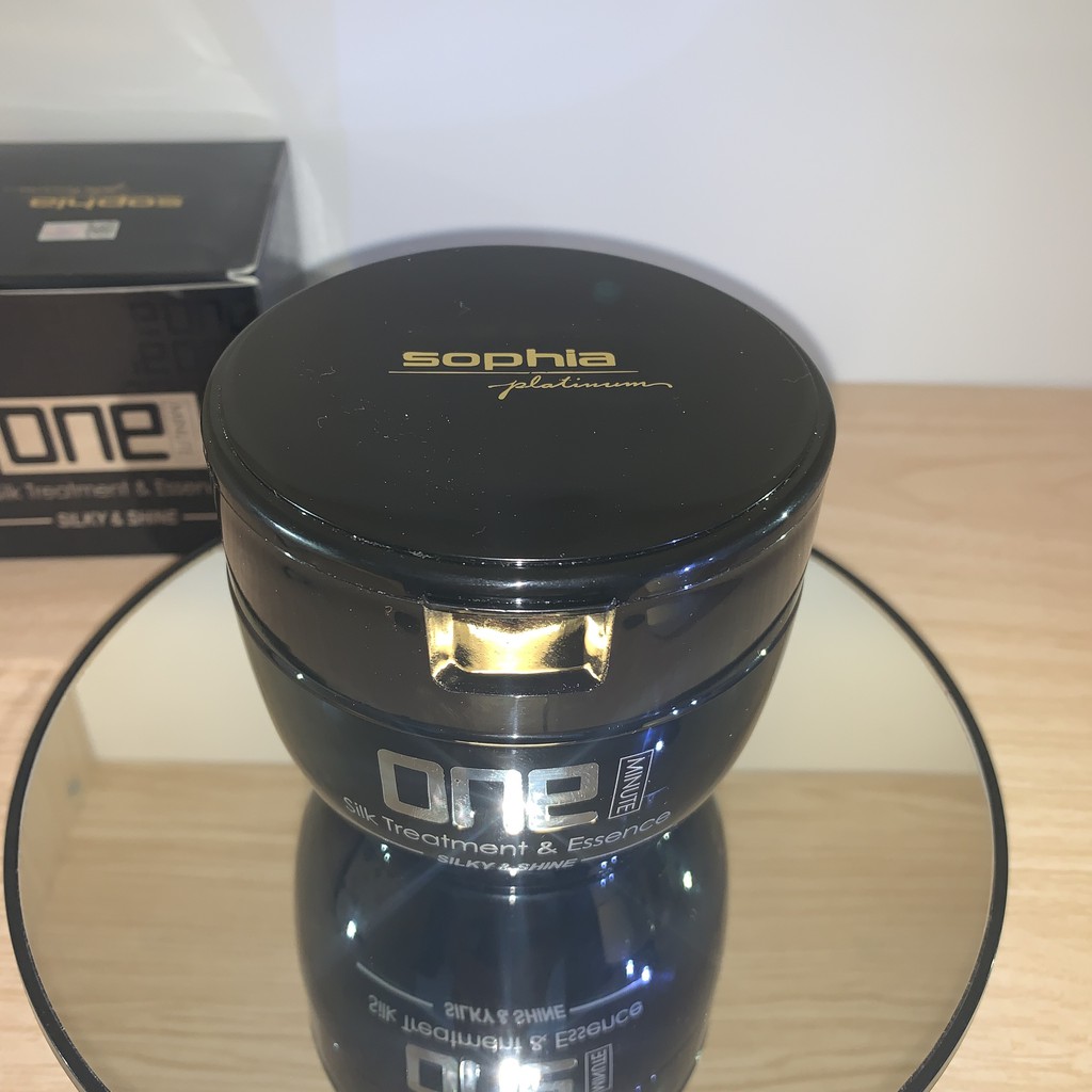Hấp phục hồi tóc 1 phút One Minute Mask Silk Treatment And Essence (Sophia Platinum) 450ml +