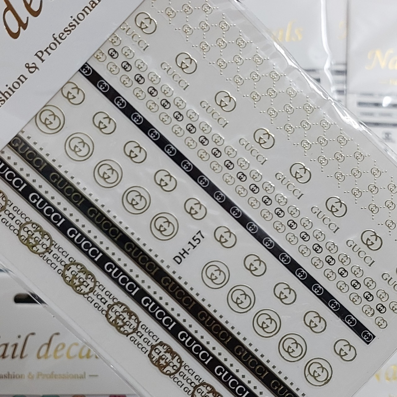 Sticker Dán Móng Tay Mẫu Thương Hiệu