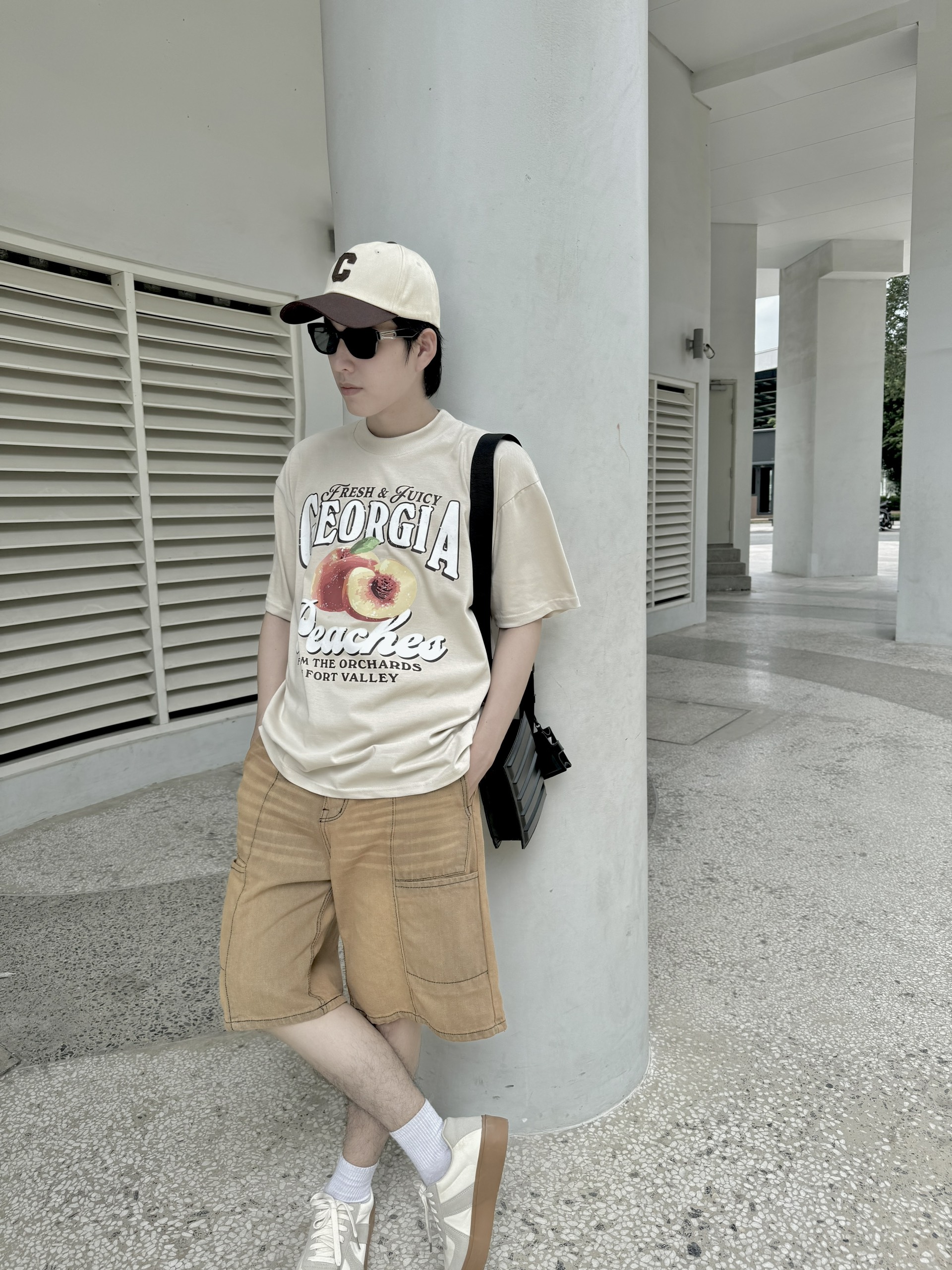 Áo thun Unisex Nam Nữ PEACH TEE