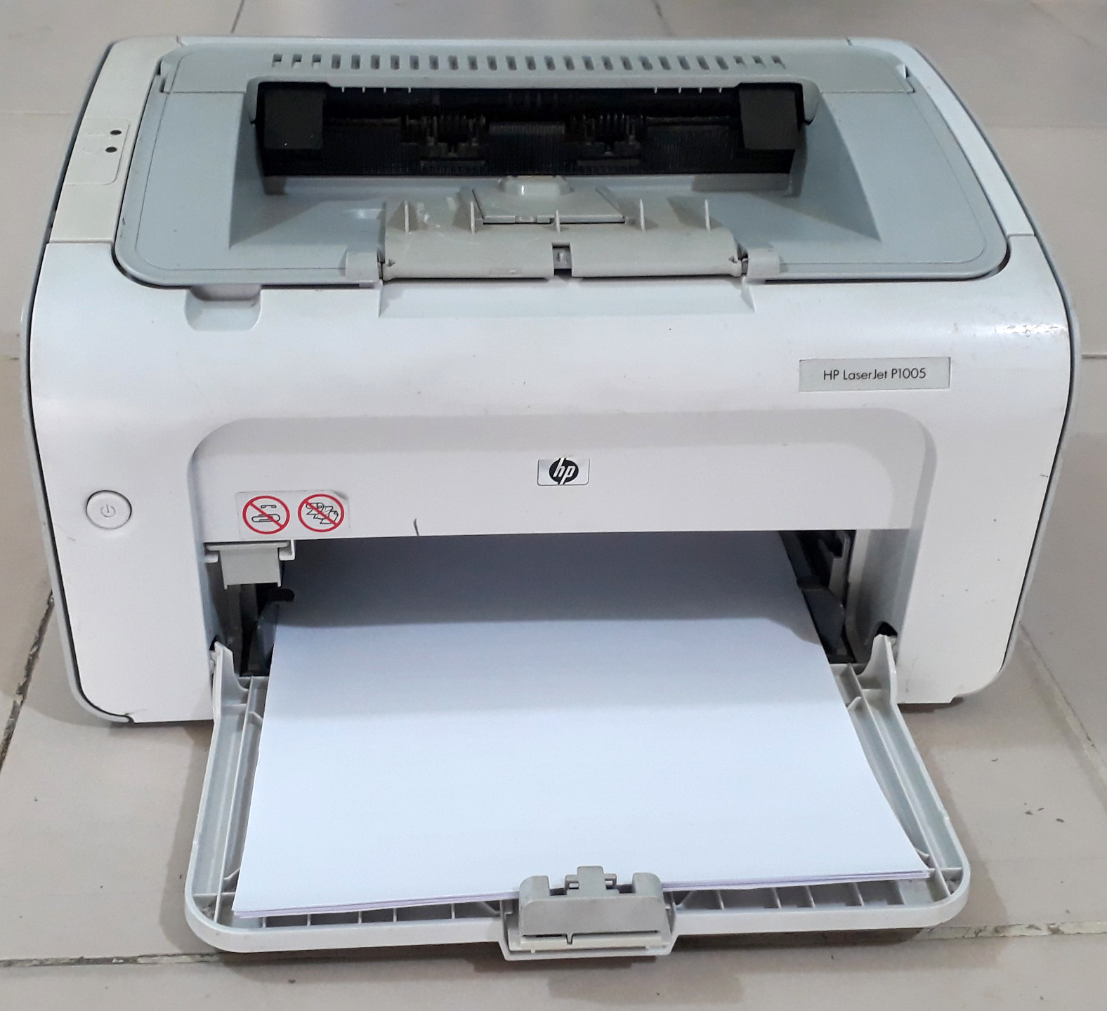 Máy in giấy a4, a5 hp 1005 đã qua sử dụng còn 90%