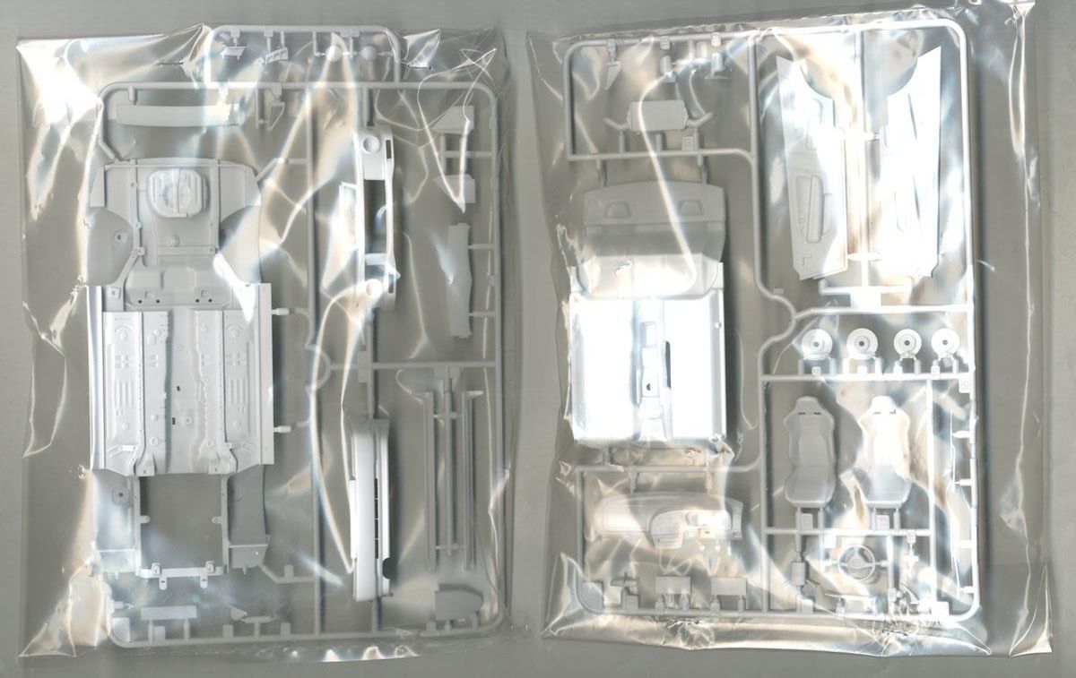 [TAMIYA] 24213 Mô hình xe ô tô 1/24 SCALE MITSUBISHI LANCER EVOLUTION VI