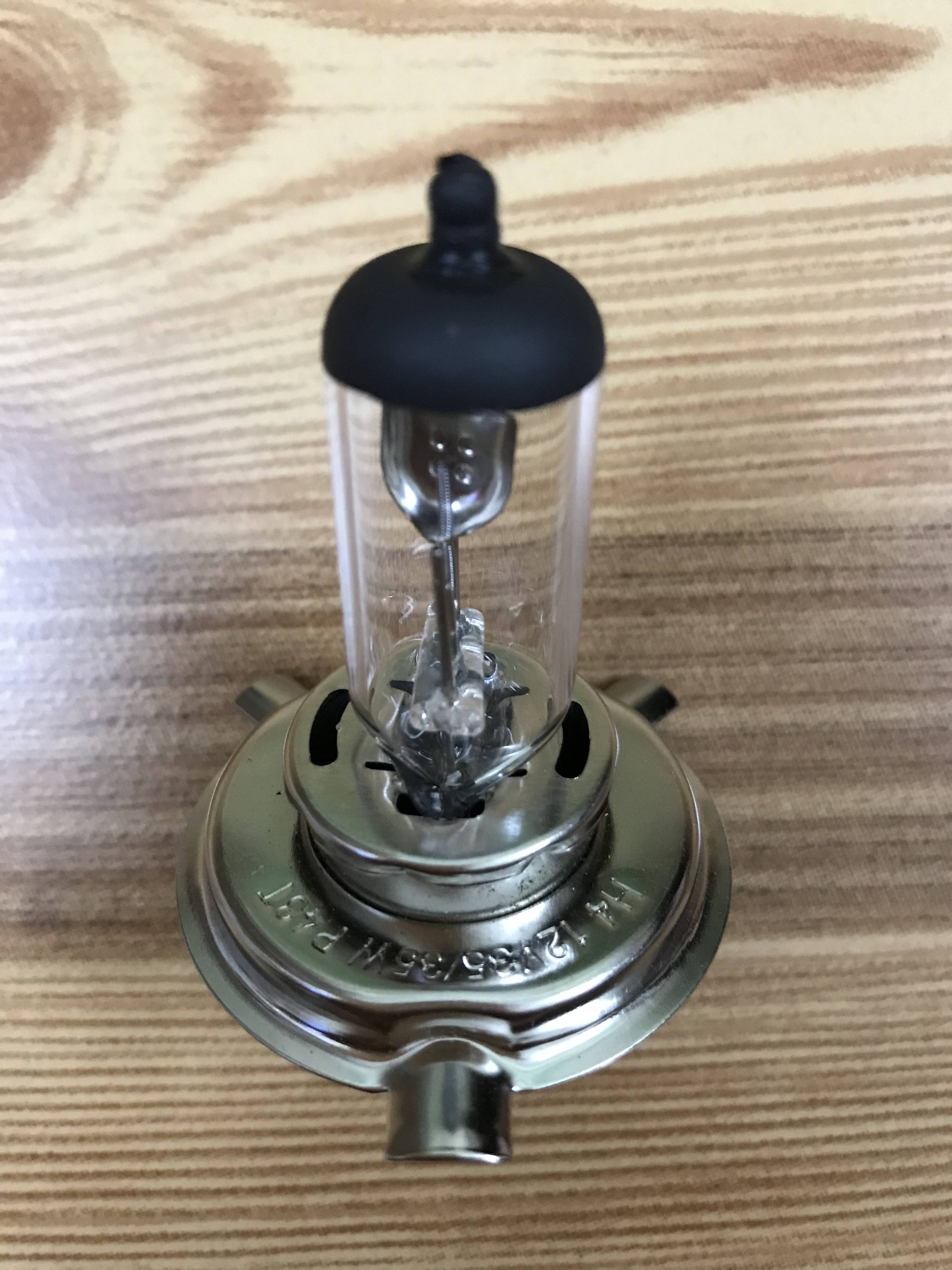 [HCM]Bóng đèn pha xe máy chân H4 lắp Wave Sirius ... 12V35W Halogen head light sợi đốt