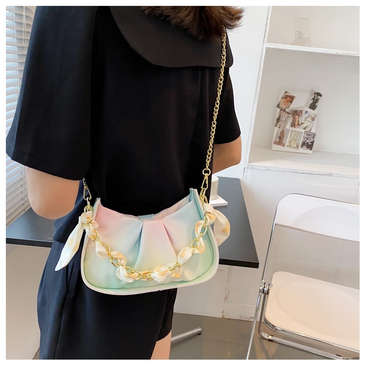 Túi Đeo Chéo Ngũ Sắc Hot Trend 2022