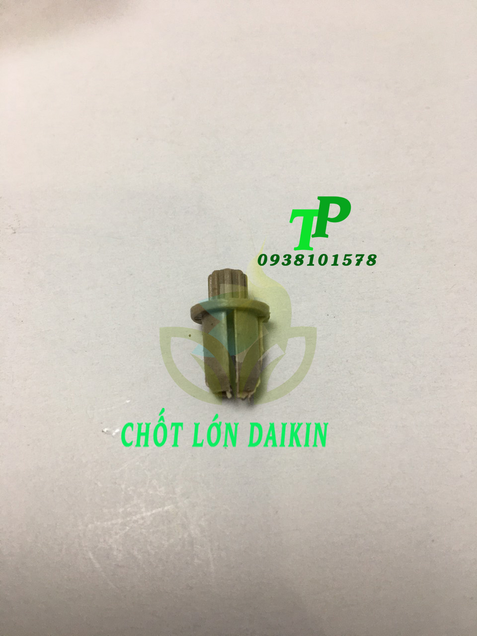 Chốt Lớn Lá Đảo Máy Lạnh Daikin (1 Bịch 100 Con)