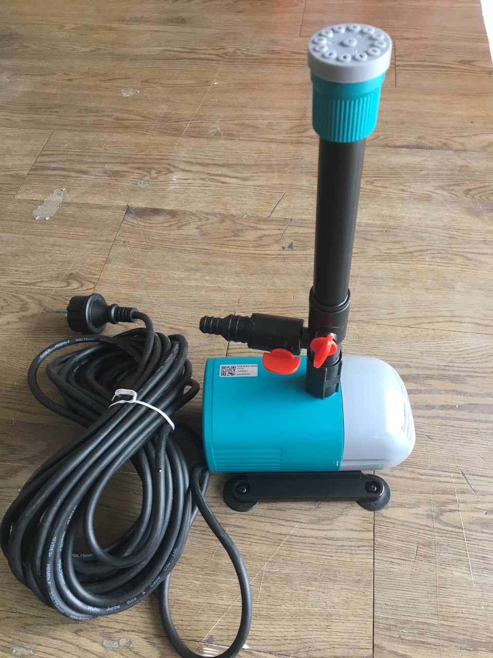 50W Máy bơm đài phun nước Total TWPM501