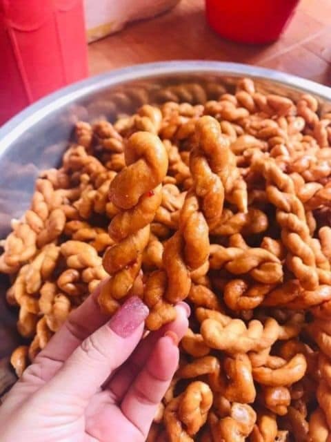 Bánh Quai Chèo Thơm Ngon - 500G