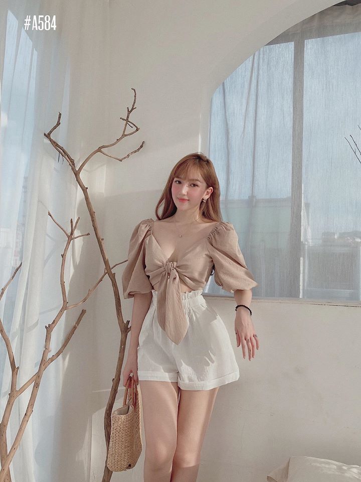 Set croptop short cột nơ tay phồng