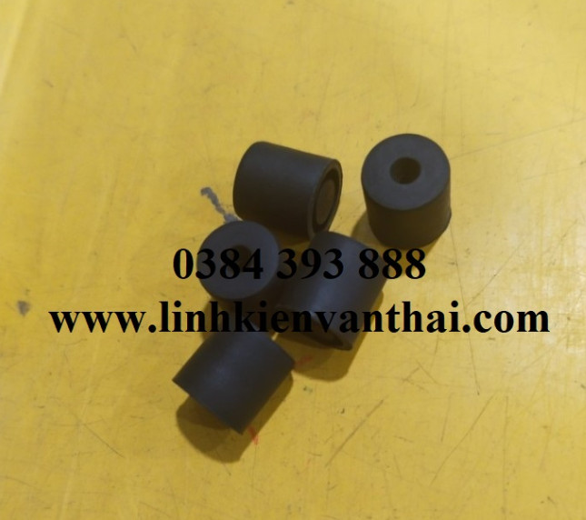NÚT CAO SU DÙNG CHO MÁY BẮN LỖ ( ĐEN)/9x9mm/10 CÁI