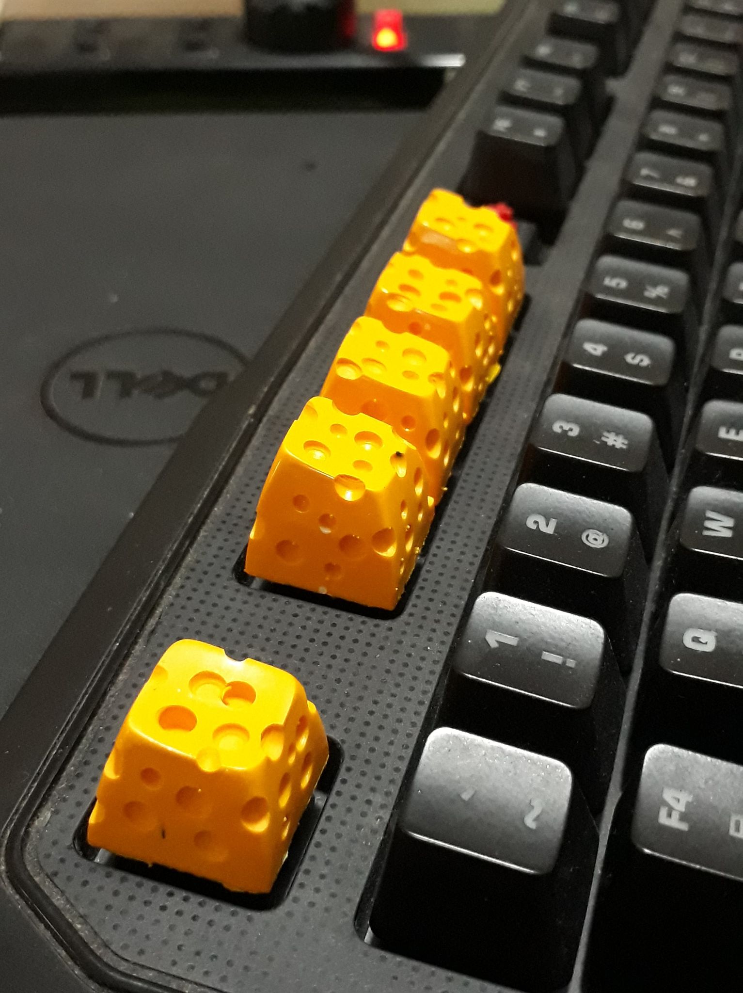 [HCM]Keycap Cheese clone trang trí bàn phím cơ gaming