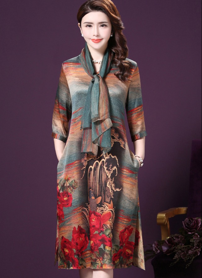 [HCM]Đầm suông cổ thuyền đầm suông trung niên U40 U50 Đầm suông quý bà silk lụa đầm suông kết cườm mẫu mới nhất đầm suông in họa tiết phối khăn choàng