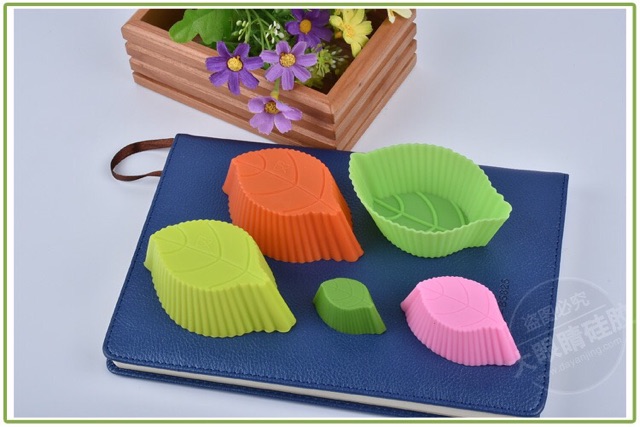 Khuôn nướng silicone loại 7cm