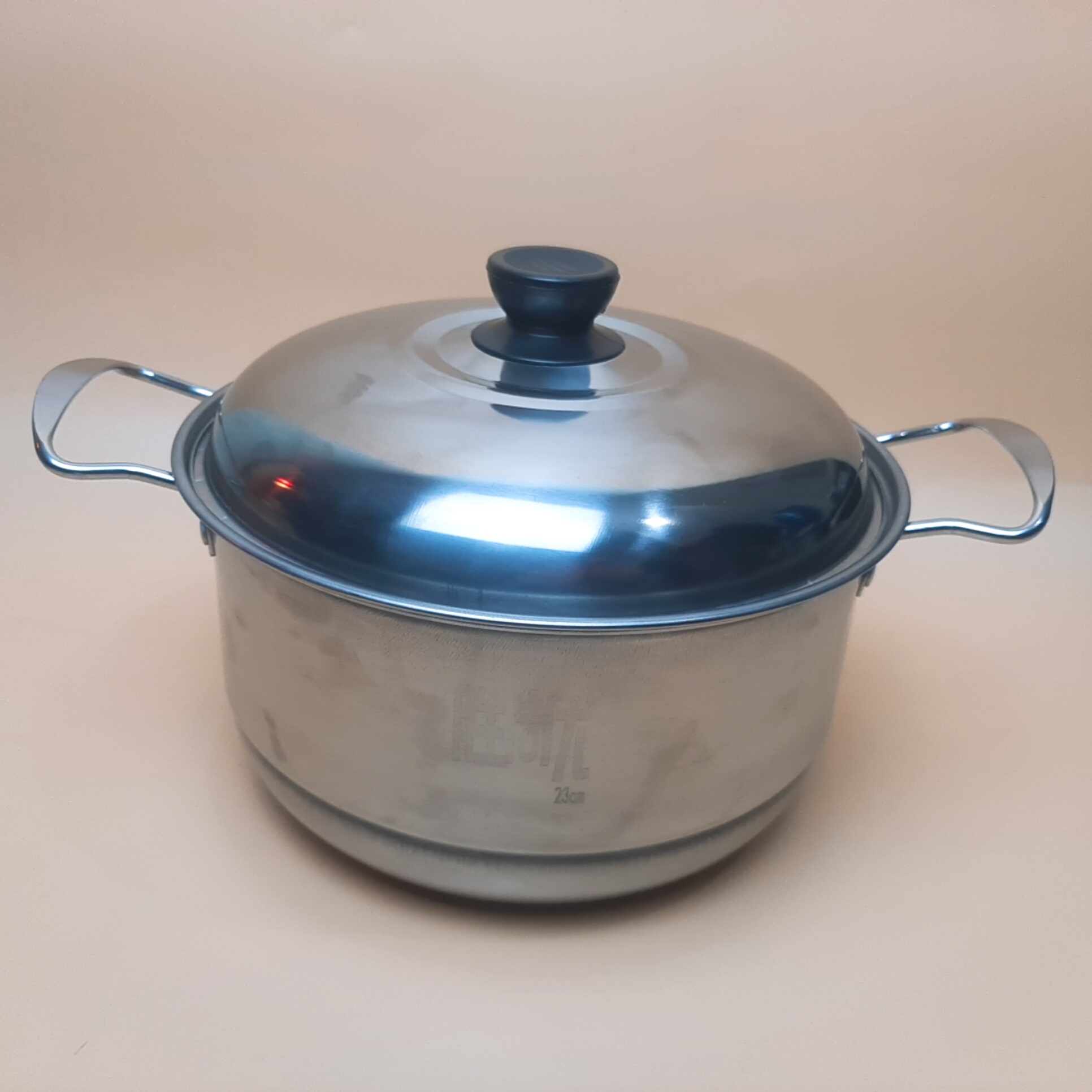 Nồi lẩu inox dày 26cm có nắp kính và tay cầm chống nóng cao cấp dùng được bếp từ và mọi loại bếp