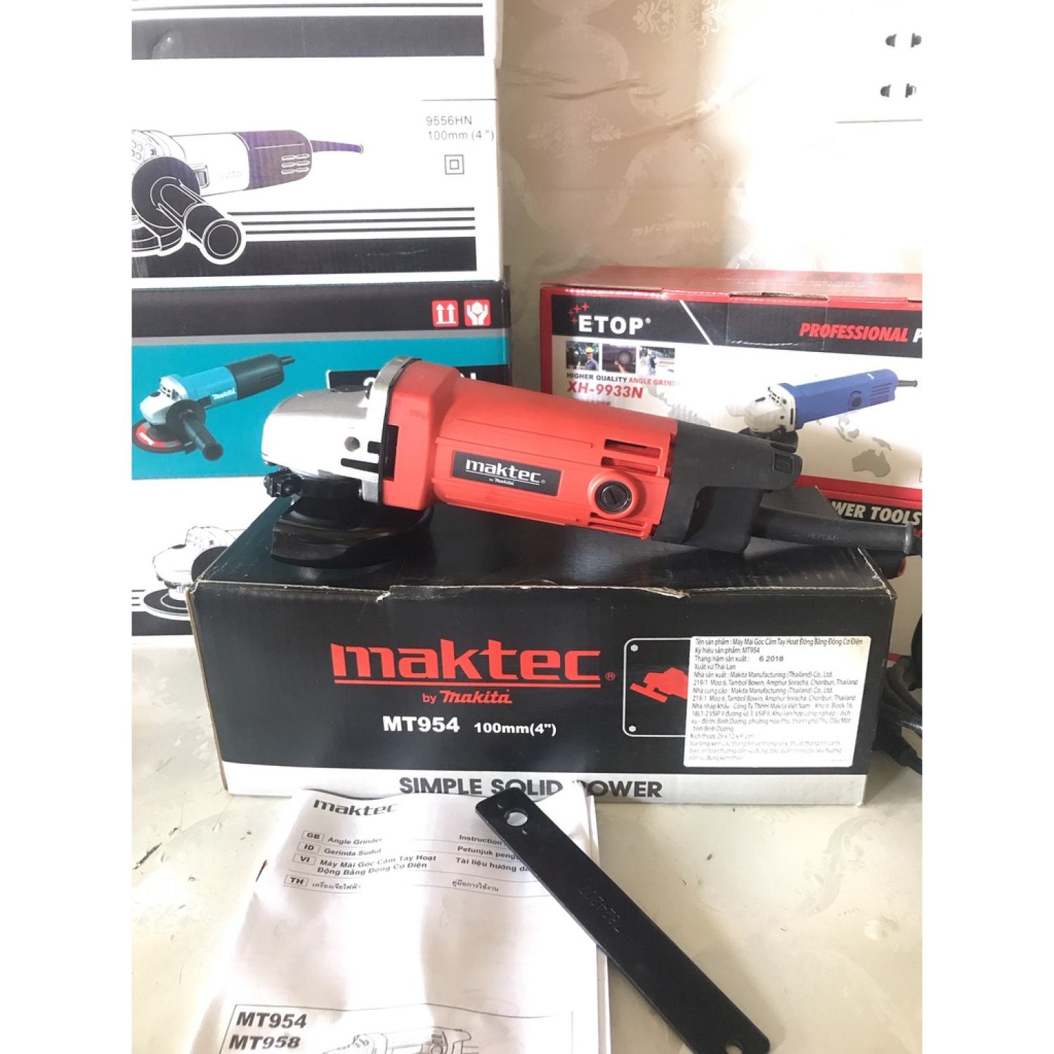 Máy mài | máy cắt cầm tay maktec mt954 công suất lớn 570w công tắc đuôi, lõi đồng