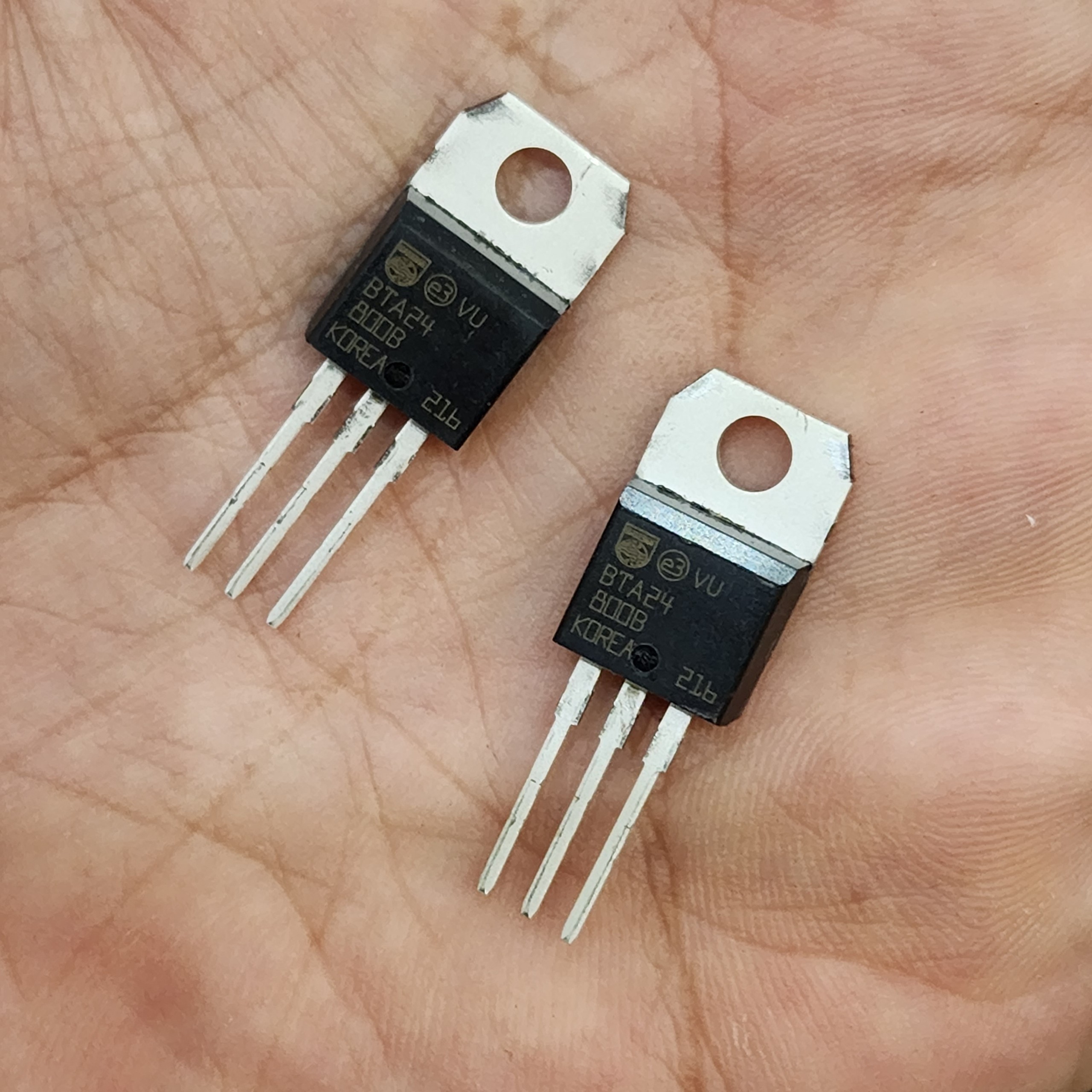 Bta24 800b triac 24a 600v korea