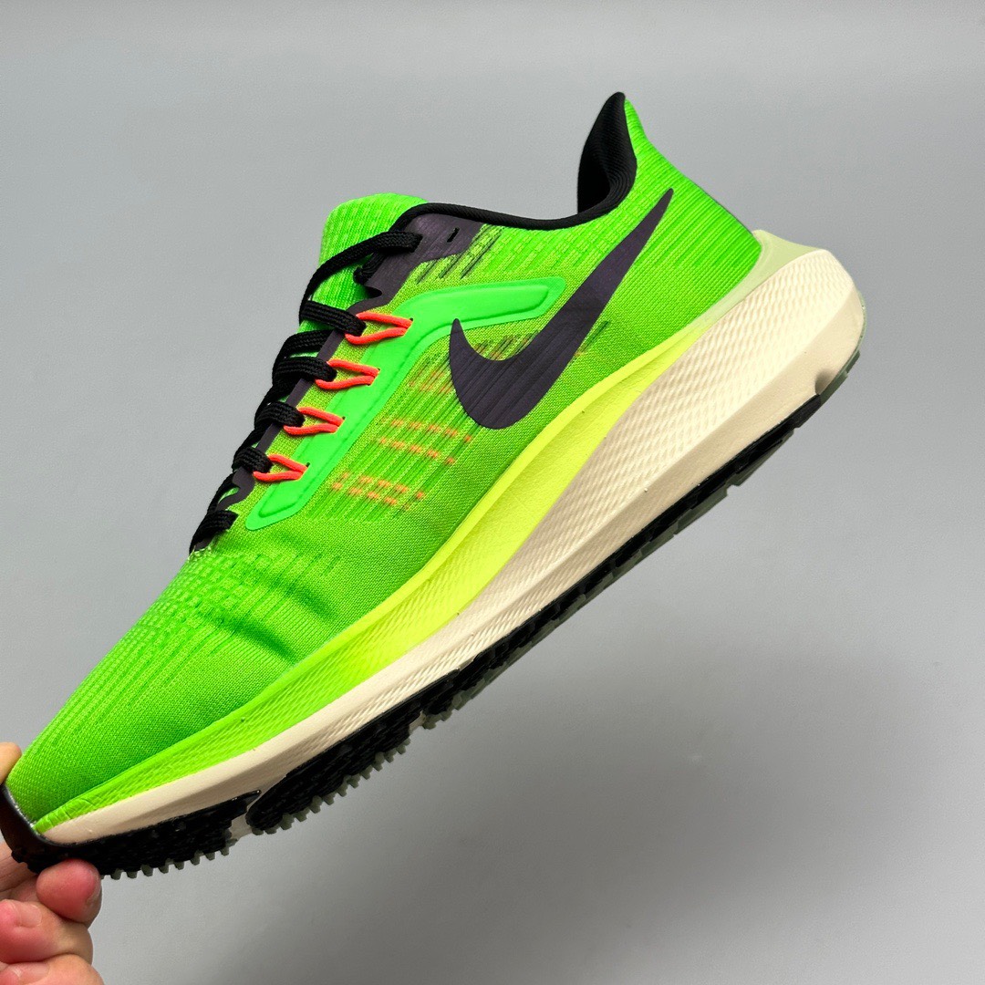 NIKE AIR ZOOM PEGASUS 39 DR2042 001