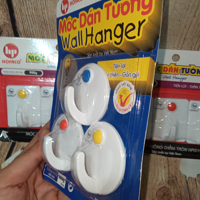 Combo 3 Móc Dán Tường Có Chấm Tròn